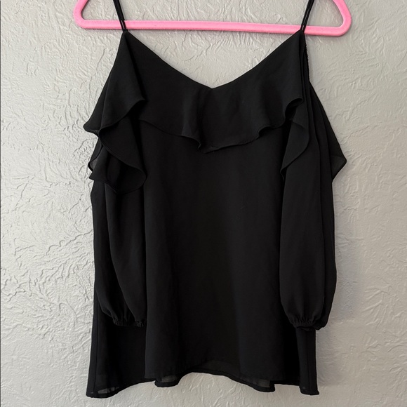 Doe & Rae Black Ruffle Blouse - Picture 4 of 4